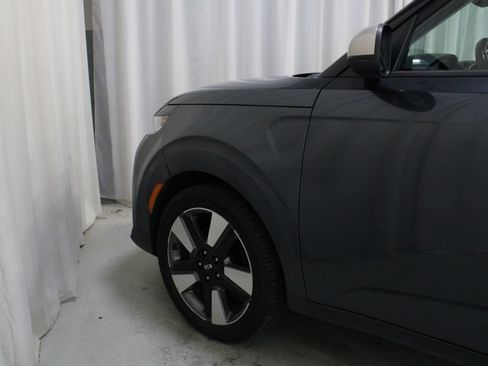 Used 2020 Kia Soul EX FWD image 29