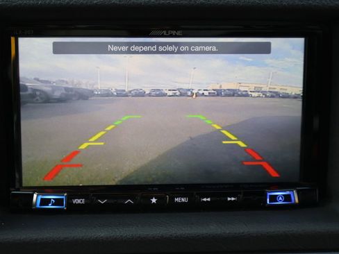 Used 2004 Chevrolet SSR w/ Preferred Equipment Group image 22