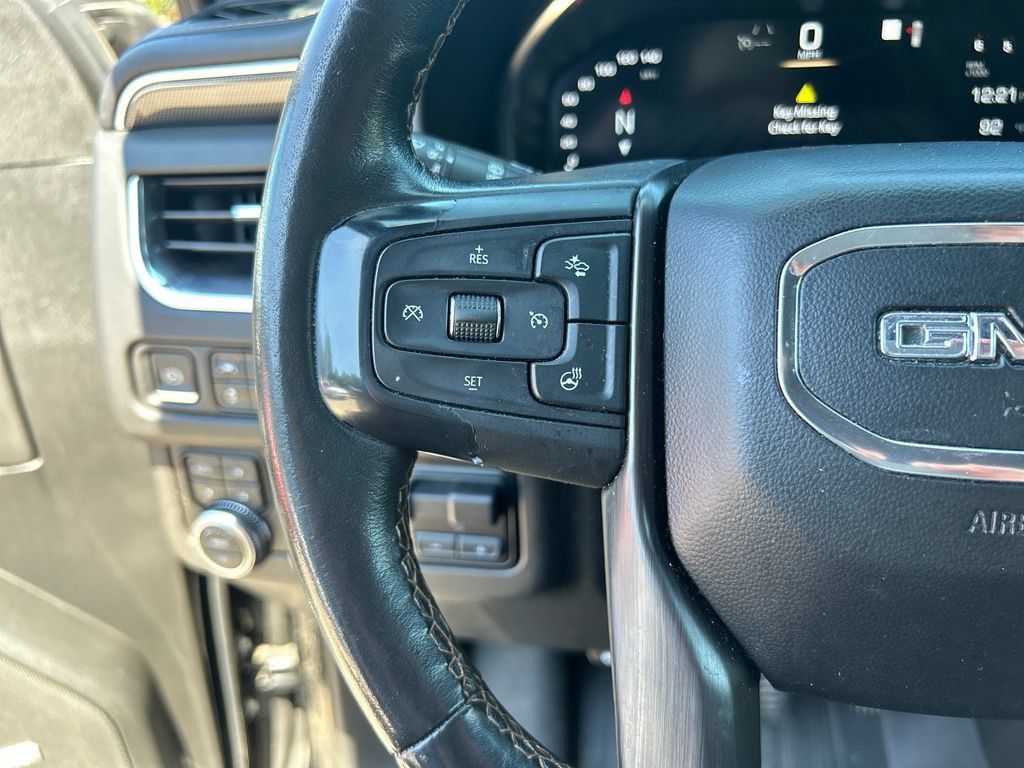 Used 2022 GMC Yukon AT4 w/ AT4 Premium Plus Package AWD/4WD image 20