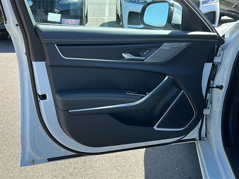 New 2024 Jaguar XF R-Dynamic SE image 9