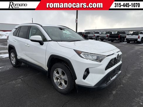 Used 2021 Toyota RAV4 XLE w/ Carpet Mat Package (TMS) image 1