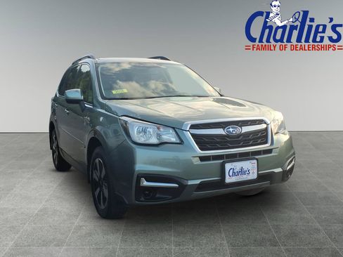 Used 2018 Subaru Forester 2.5i Premium w/ All-Weather Package AWD/4WD image 3