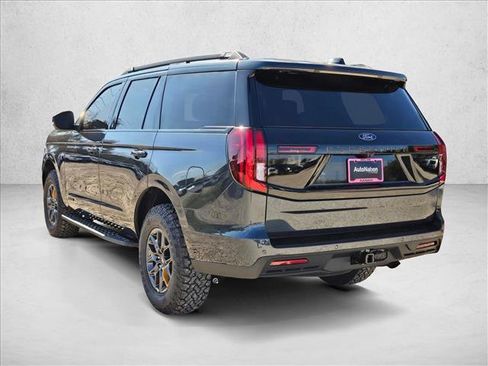 New 2026 Ford Expedition Tremor image 9