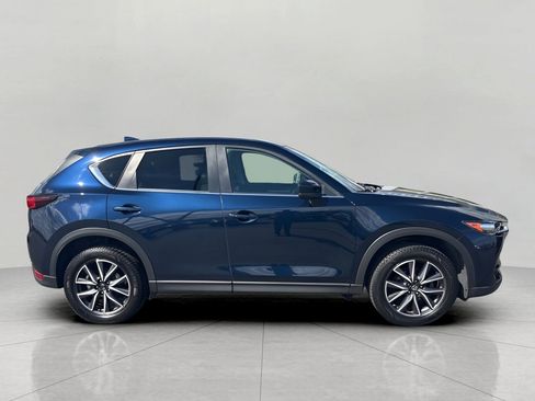 Used 2018 MAZDA CX-5 Touring w/ Preferred Equipment Package AWD/4WD image 3
