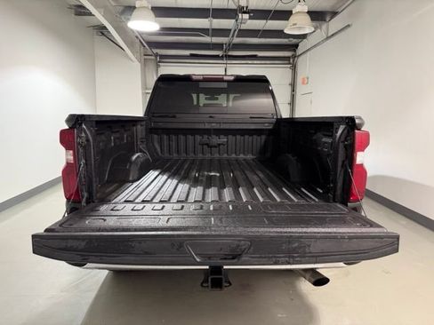 Used 2020 Chevrolet Silverado 2500 LTZ w/ LTZ Convenience Package AWD/4WD image 7