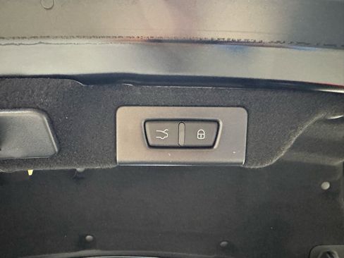 Used 2020 Maserati Quattroporte S image 10