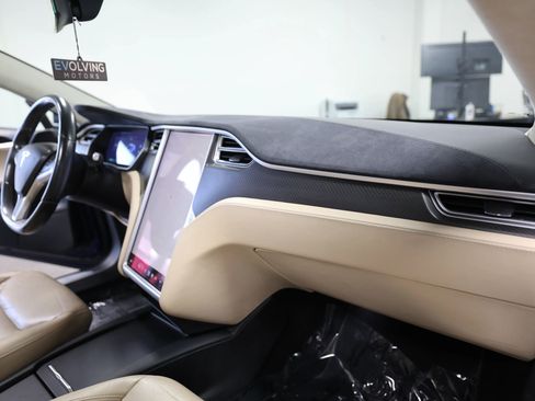 Used 2016 Tesla Model S 90D AWD/4WD image 41