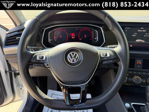 Used 2019 Volkswagen Jetta SEL FWD image 20
