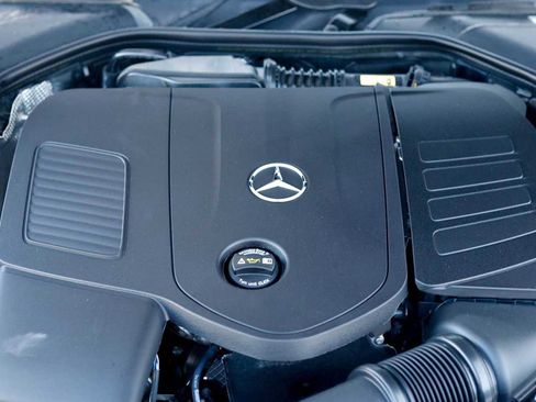 Used 2026 Mercedes-Benz C 300 4MATIC Sedan image 28