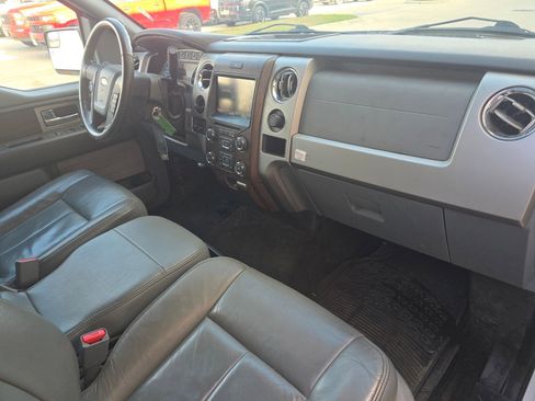 Used 2013 Ford F150 Lariat w/ Mid Equipment Group image 29