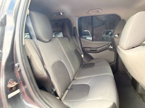 Used 2013 Nissan Xterra S w/ Value Package image 19