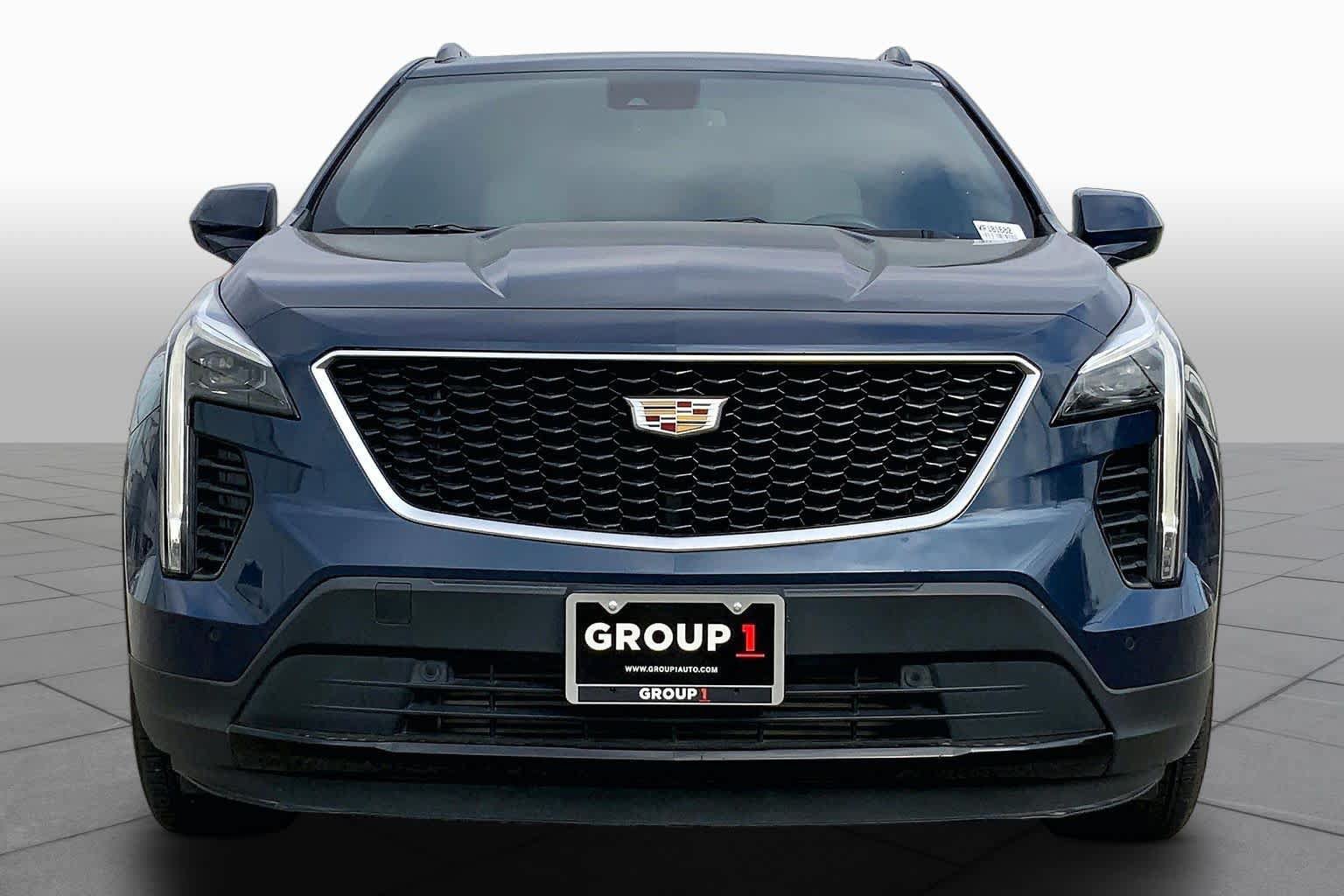 Used 2019 Cadillac XT4 Sport w/ Cold Weather Package AWD/4WD image 7