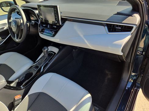 Used 2021 Toyota Corolla XSE w/ Carpet Mat Package (TMS) image 31