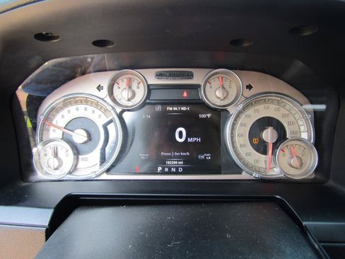 Used 2014 RAM 2500 Longhorn AWD/4WD image 9