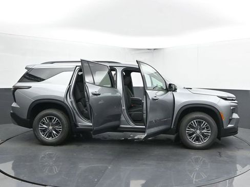 New 2026 Chevrolet Traverse LT w/ LPO, Floor Liner Package image 58