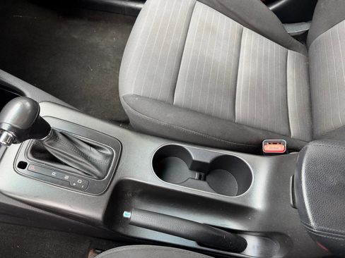 Used 2015 Kia Forte EX FWD image 38