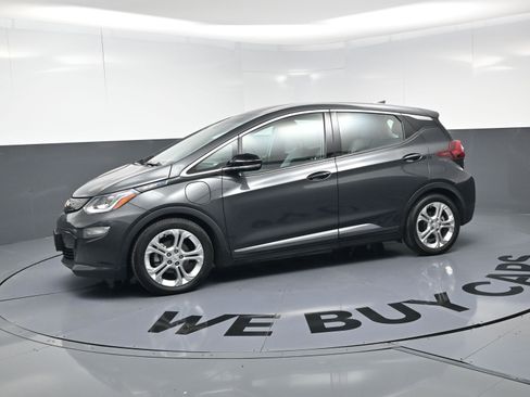 Used 2020 Chevrolet Bolt LT image 6