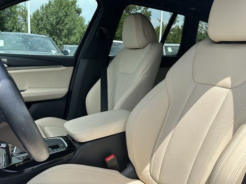 Used 2024 BMW X3 xDrive30i w/ Premium Package AWD/4WD image 18