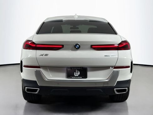 Used 2022 BMW X6 xDrive40i AWD/4WD image 6