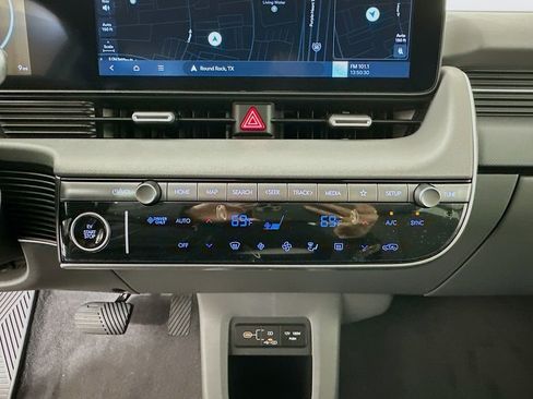 New 2026 Hyundai Ioniq 5 SEL image 14