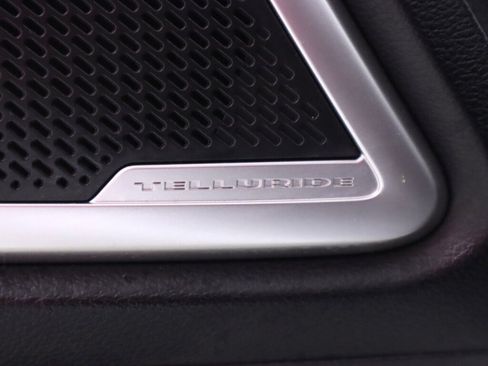 Used 2020 Kia Telluride S AWD/4WD image 30