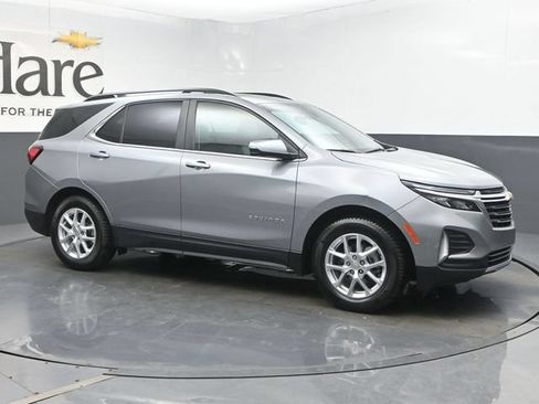 Used 2023 Chevrolet Equinox LT FWD image 6