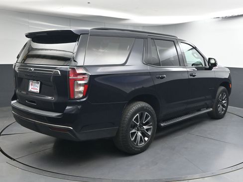 Used 2021 Chevrolet Tahoe Z71 w/ Luxury Package image 8