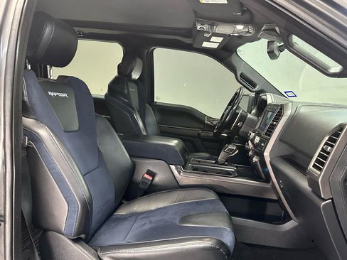 Used 2019 Ford F150 Raptor w/ Equipment Group 802A Luxury AWD/4WD image 12