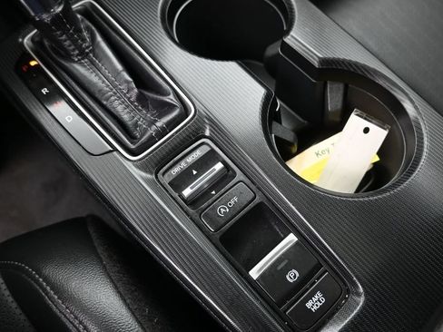 Used 2023 Honda Civic Touring image 17