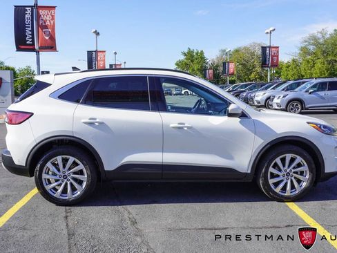 Used 2022 Ford Escape Titanium w/ Titanium Elite Package AWD/4WD image 23