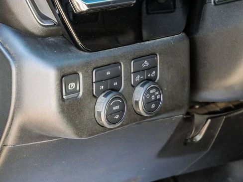 Used 2024 Chevrolet Silverado 2500 LT AWD/4WD image 49