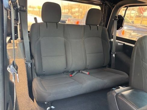 Used 2020 Jeep Wrangler Sport AWD/4WD image 44
