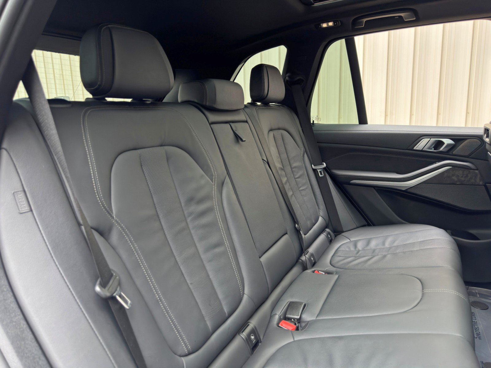 Used 2020 BMW X5 M50i AWD/4WD image 48