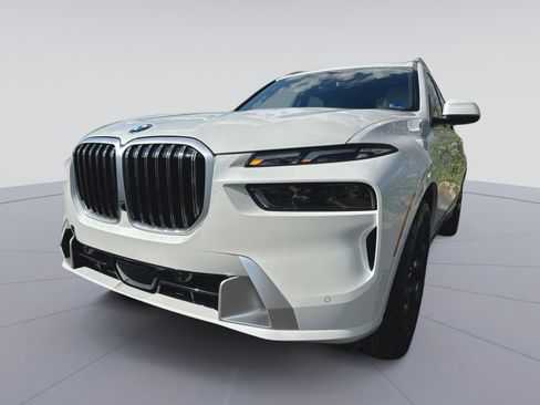 New 2026 BMW X7 xDrive40i AWD/4WD image 5