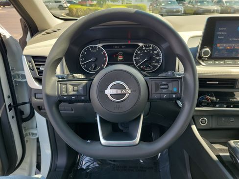 Certified 2023 Nissan Rogue SV AWD/4WD image 21