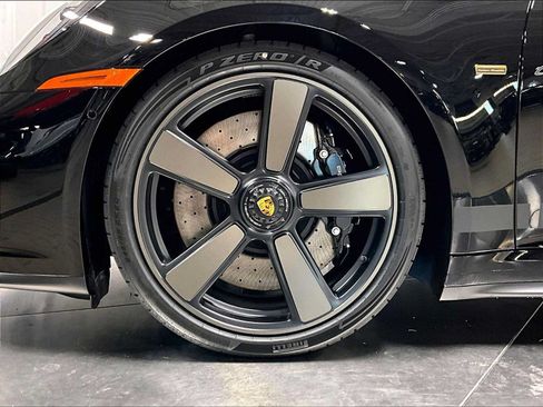Used 2026 Porsche 911 GTS RWD image 13