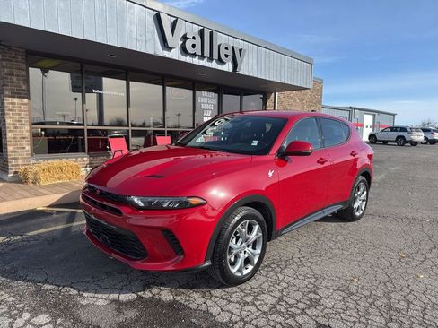 Used 2024 Dodge Hornet R/T image 9