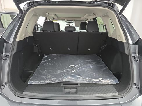New 2026 Nissan Rogue SV FWD image 12