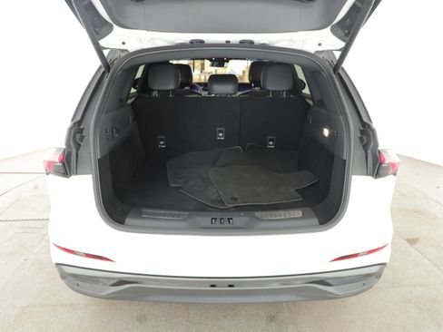 Used 2024 Lincoln Nautilus Premier w/ Jet Appearance Package AWD/4WD image 5