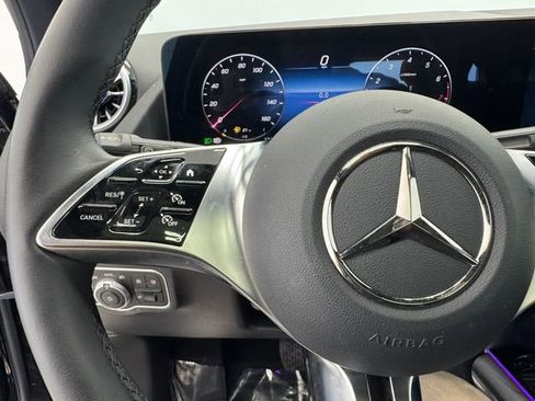 New 2026 Mercedes-Benz GLA 250 image 23