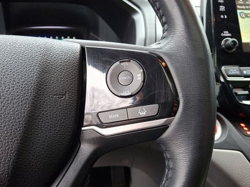 Used 2019 Honda Odyssey Touring image 25