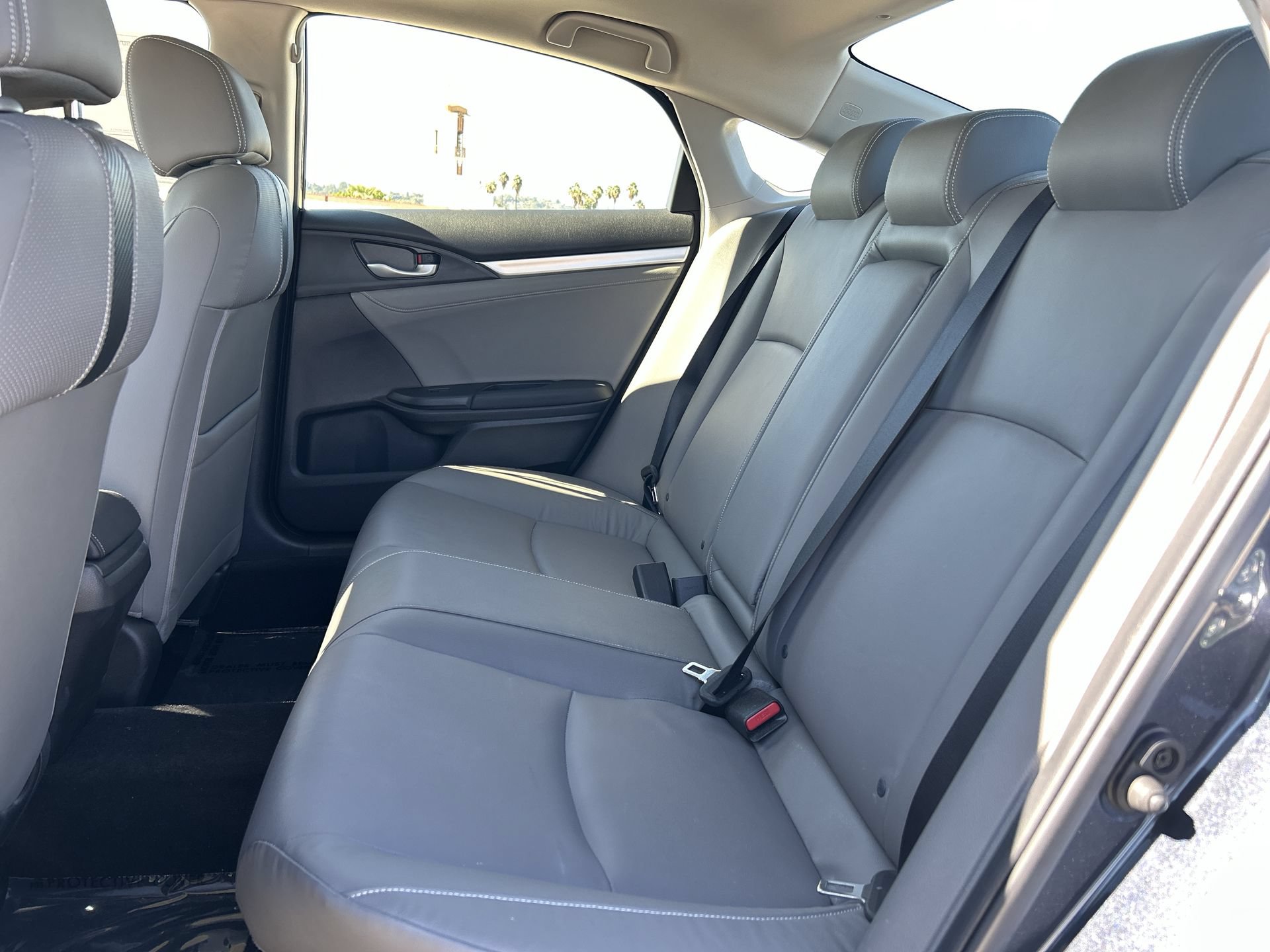 Certified 2018 Honda Civic EX-L image 25