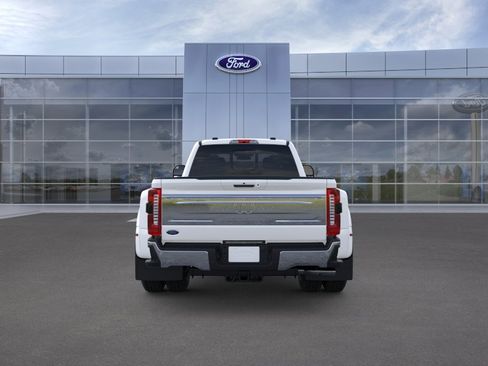 New 2026 Ford F350 King Ranch w/ Chrome Package AWD/4WD image 5