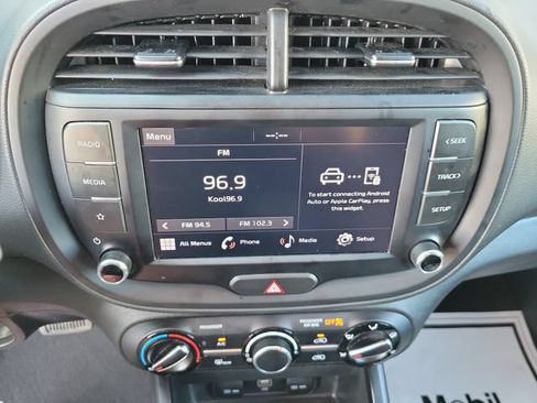 Used 2024 Kia Soul LX w/ Option Group 015 FWD image 19