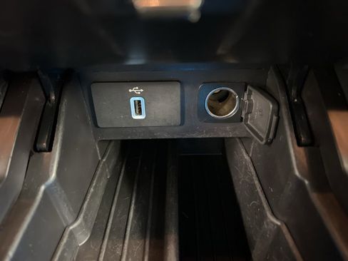 Certified 2017 Ford Explorer Limited w/ Equipment Group 301A image 15