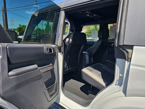 New 2026 Ford Bronco Outer Banks AWD/4WD image 11