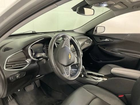 Used 2020 Chevrolet Malibu Premier FWD image 23