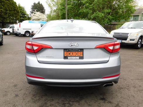Used 2016 Hyundai Sonata SE FWD image 19