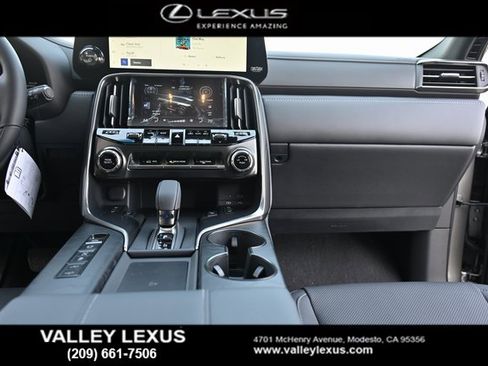 New 2026 Lexus LX 700h Luxury image 8