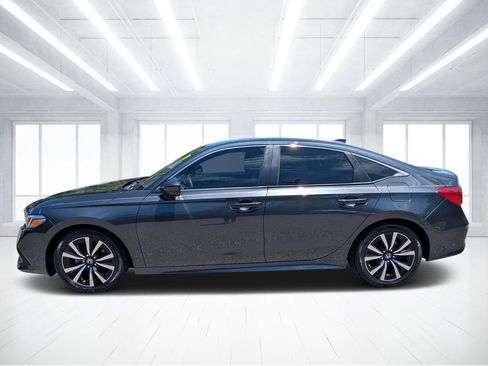 Used 2023 Honda Civic EX image 6